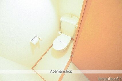 レオパレスコンフォール中島[1K/22.7m2]のトイレ