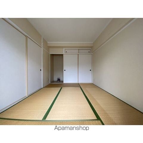 ハイツ新宿の内装写真