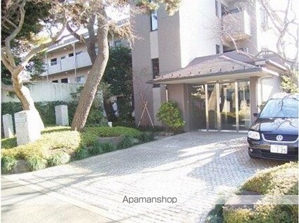 東京都国分寺市西恋ヶ窪１丁目[2LDK/56.12m2]の共用部9