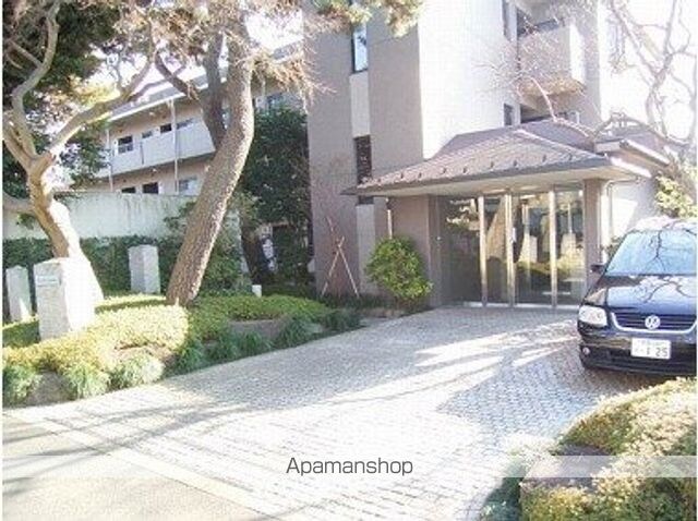 東京都国分寺市西恋ヶ窪１丁目[2LDK/56.12m2]の共用部9