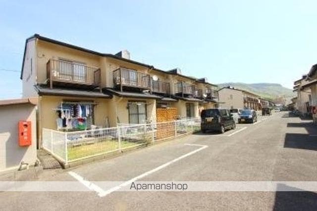 ヴィラ・アンソレイエ屋島西町B・D・F棟の外観写真