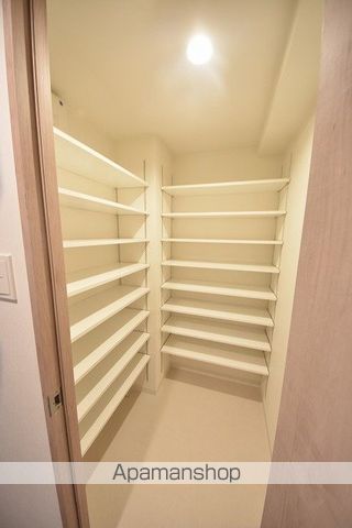 アルファスクエア北12西3の内装写真
