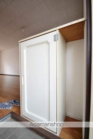 山陽コーポ豊成の内装写真