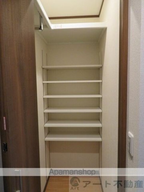 ＡＮＮＥＸ　Ｒａｉｎｂｏｗ　Ｔｏｗｅｒ[1LDK/33m2]の内装1