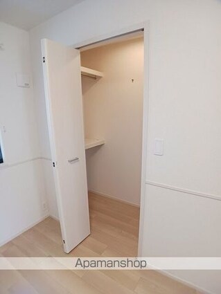 アイプレイス彦根Ⅱ[1LDK/44.7m2]の収納