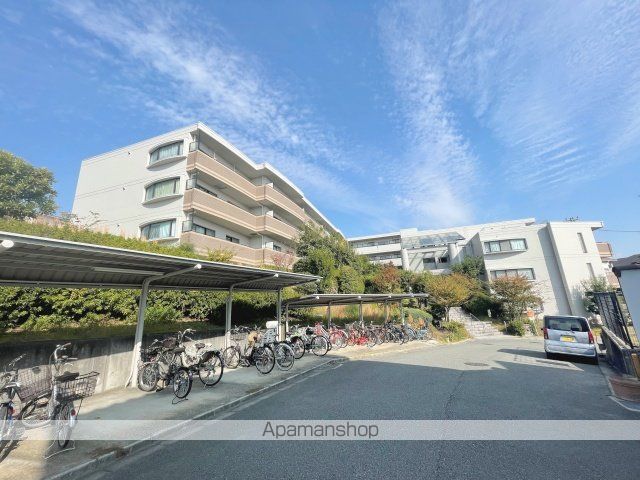 カルム千里山土井の外観写真