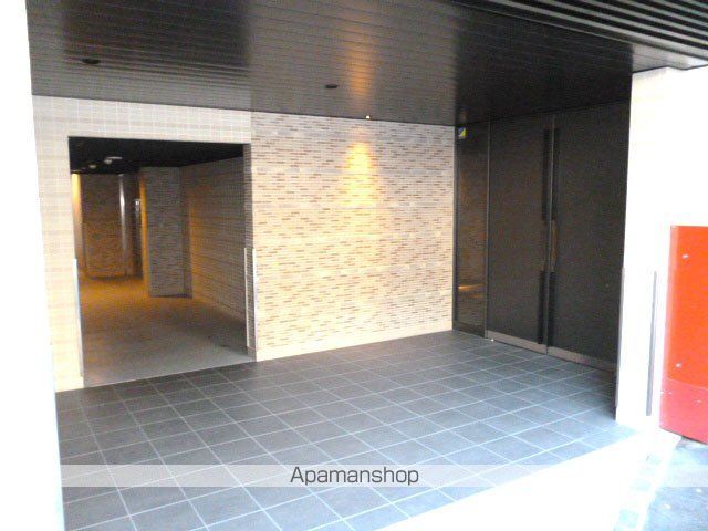 S−FORT江坂垂水町の玄関写真