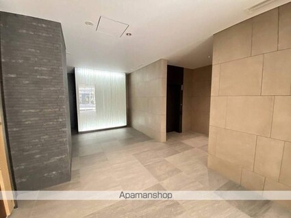 シーズンフラッツ青葉通一番町[1LDK/40.73m2]のロビー