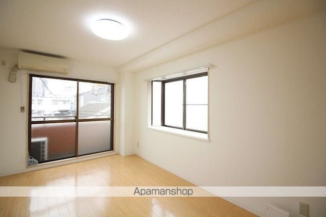 ルネコート三島の内装写真
