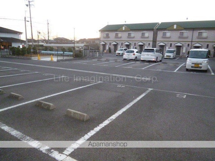 ボヌール幸澤Ａ・Ｂ棟[2LDK/59.62m2]の共用部2