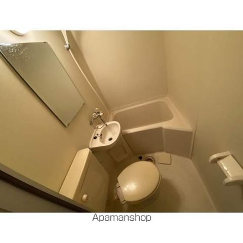 ロイヤルメドウの内装写真