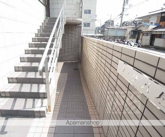 カーサ八星の玄関写真