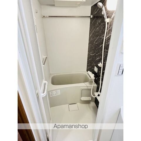 NEUA NARUMIの内装写真
