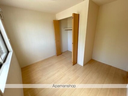 グリーンコート上ノ台[1LDK/38.1m2]の内装1