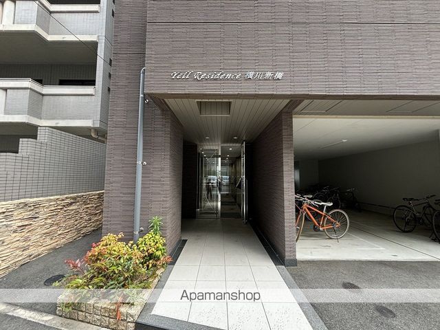 YELL RESIDENCE 横川新橋の玄関写真