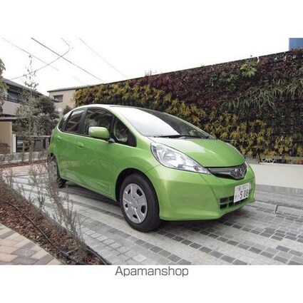 アンビエンテ経堂[1SLDK/54.7m2]の駐車場