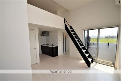 ブランノワールⅡ[1K/29.81m2]のリビング・居間