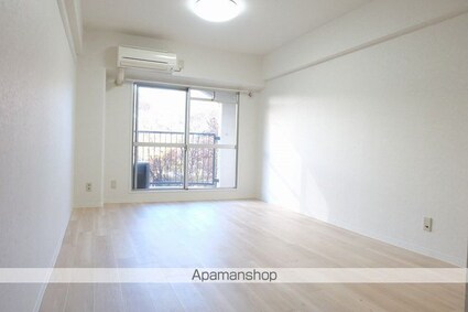 東京都新宿区西新宿４丁目[1R/26.53m2]の内装3