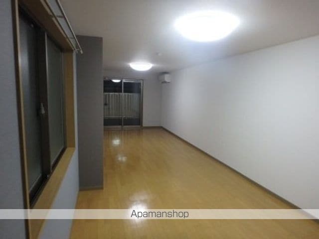 サンジェーヌ本町の内装写真
