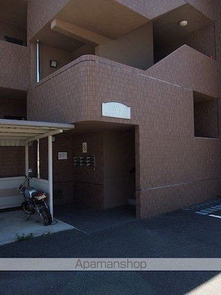 ブレインイケガミ[3DK/56.76m2]のエントランス