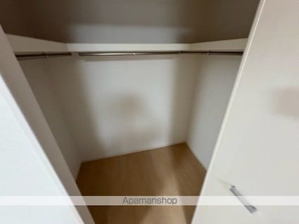 滋賀県草津市大路１丁目[1LDK/46.98m2]の内装3