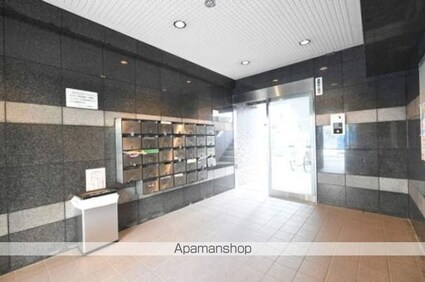 スカイコート早稲田第２[1R/18m2]のエントランス3