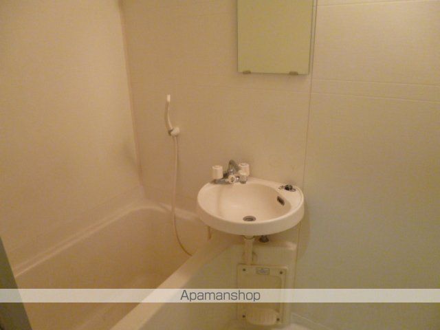 アドバンス弐番館の内装写真