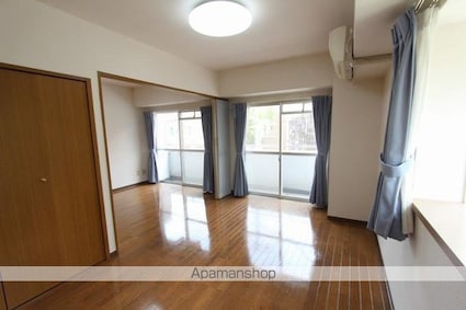 アヴニール若宮[2K/35.25m2]のリビング・居間