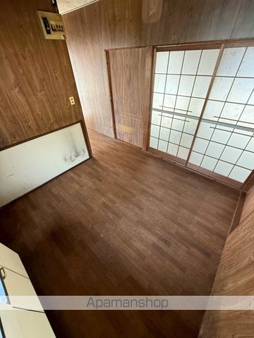 恒松貸家の内装写真