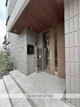 フォルトゥーナ[2LDK/64.39m2]のエントランス