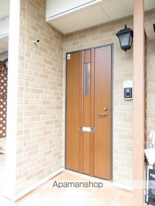 ヴィラ有ノ木[2DK/44.67m2]のエントランス2