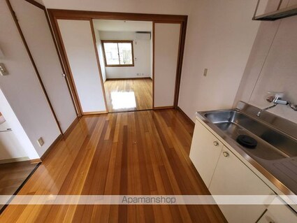 サザンクロス・ビュー[2K/42.23m2]のリビング・居間