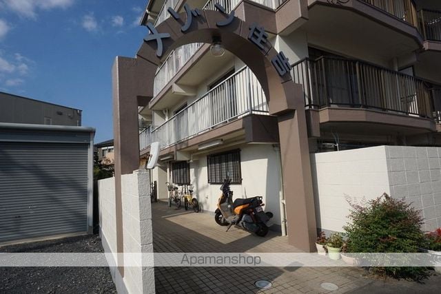 メゾン住吉の玄関写真