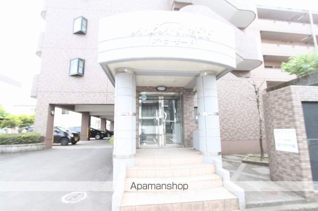 A・LA・MODOの玄関写真