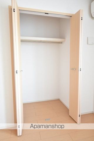 ラ・ファミーリヤの内装写真