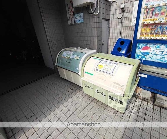 シャンポール御所南の外観写真