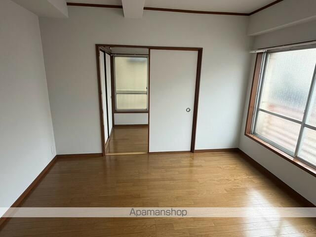 桃園マンションの内装写真