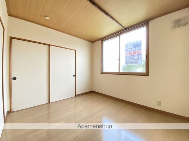 函館市 2階建 築39年の内装写真
