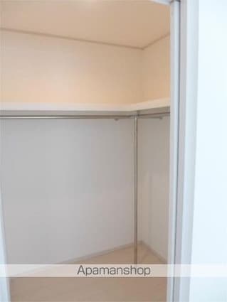 ロイヤルハウスアール１[1LDK/44.78m2]の内装1