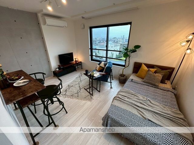 ＧＲＡＮＰＡＳＥＯ下北沢[1R/43.12m2]のリビング・居間