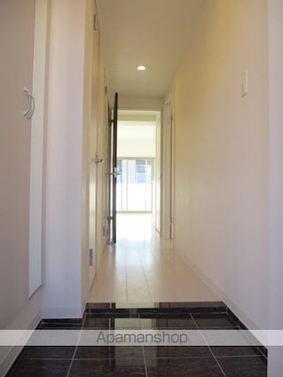 ラ・フォンテーヌ石原[1LDK/47.88m2]の玄関