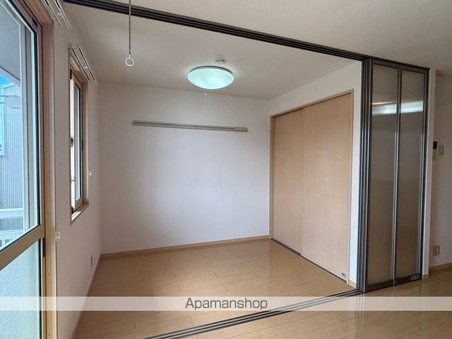 シェリールの内装写真