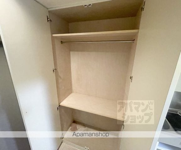 ピラ-ズ御所西の内装写真
