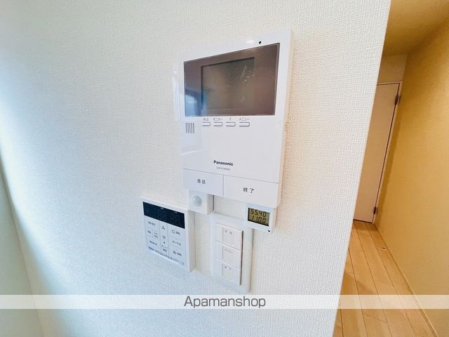 そよ風とラテとの内装写真