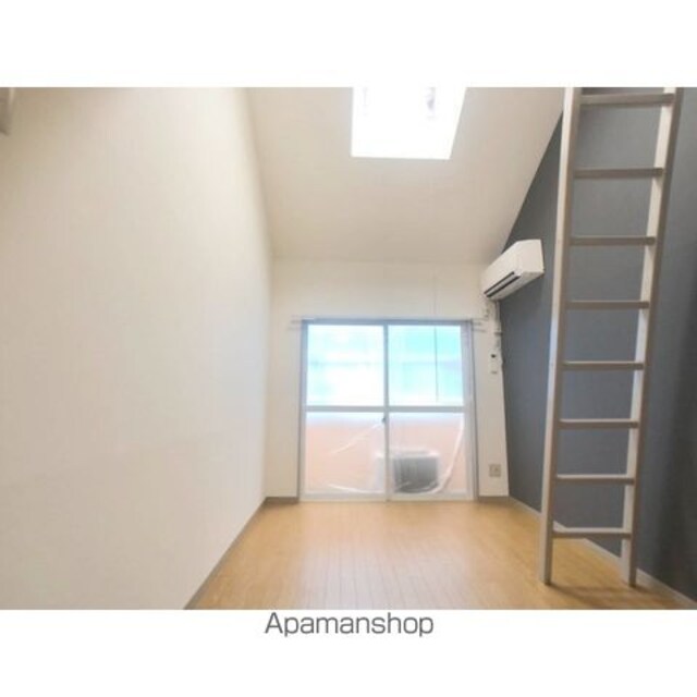サンウィングＢ[1R/11.5m2]のリビング・居間1