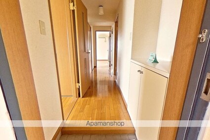 レジデンス山手[3DK/59.49m2]の玄関