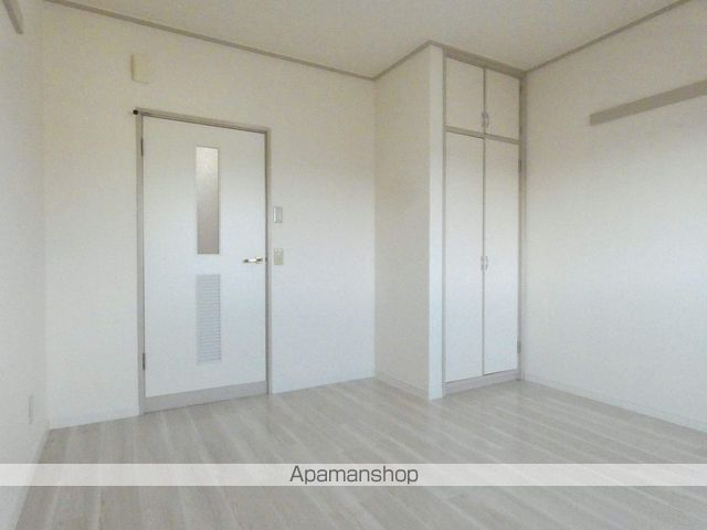 ベルハウス和地山Aの内装写真