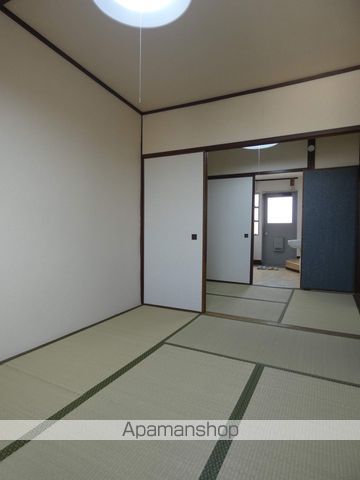 石津マンションの内装写真