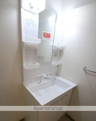 香川県高松市鶴市町[3DK/61.1m2]の洗面所