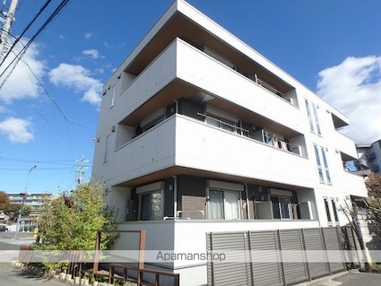 アーバンクレスト白板[1LDK/41.78m2]の外観1